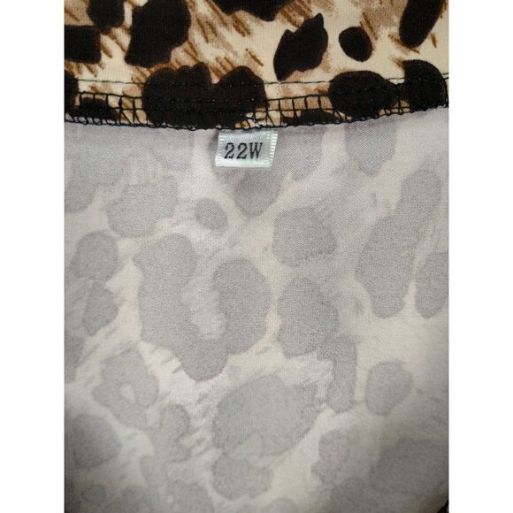 Boutique Plus Size 22W Leopard Print Buttoned Short Sleeve Tunic Top Blouse - Picture 6 of 8